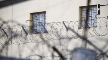 Мужчину осудили на 25 лет за попытку подрыва члена одной из руководящих партий страны