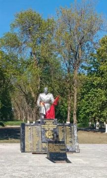 В селе Червоное Поле отметили 83-ю годовщину освобождения