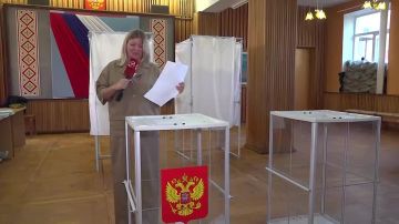 Голосование продолжается: жители Бердянска реализуют своё избирательное право